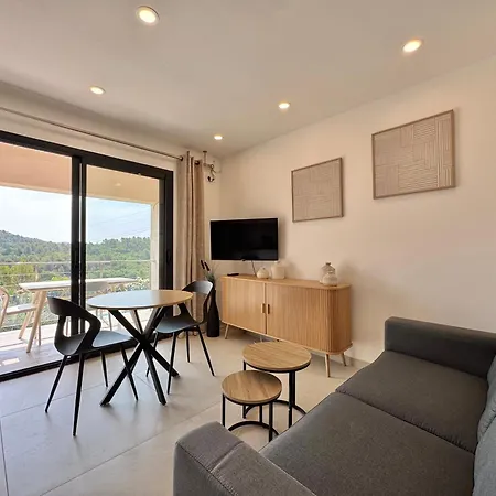 Mas Des Oliviers Apartment *