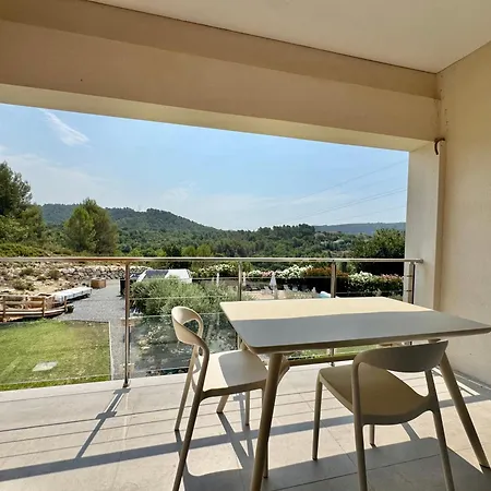 Mas Des Oliviers Apartment