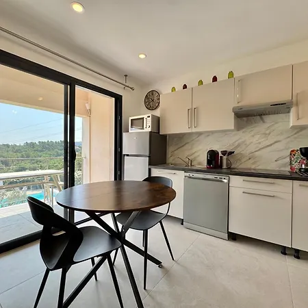 Mas Des Oliviers Apartment *